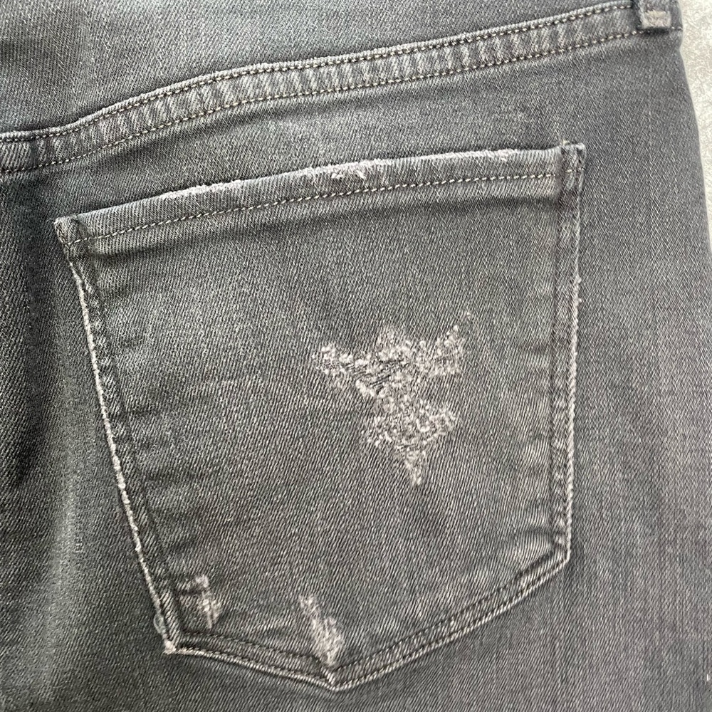 Citizens Of Humanity Women’s Black Denim Mini Skirt Size 26 Distressed Frayed - Picture 10 of 16